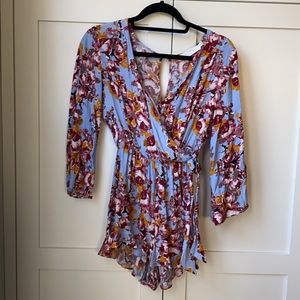ASTR blue/periwinkle floral romper